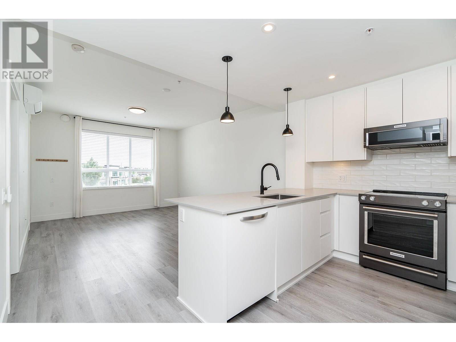 Port Coquitlam, BC V3C0S6,2180 KELLY AVE #1205