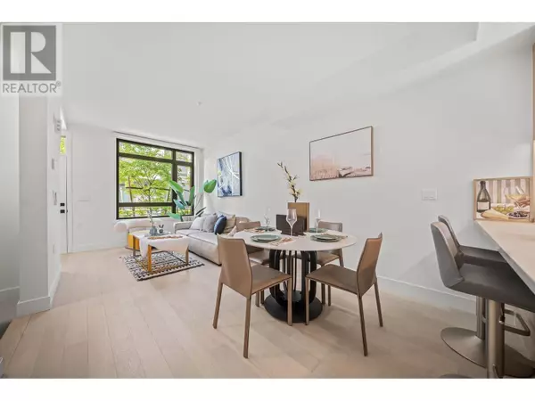 Vancouver, BC V6M2W4,6352 OAK STREET