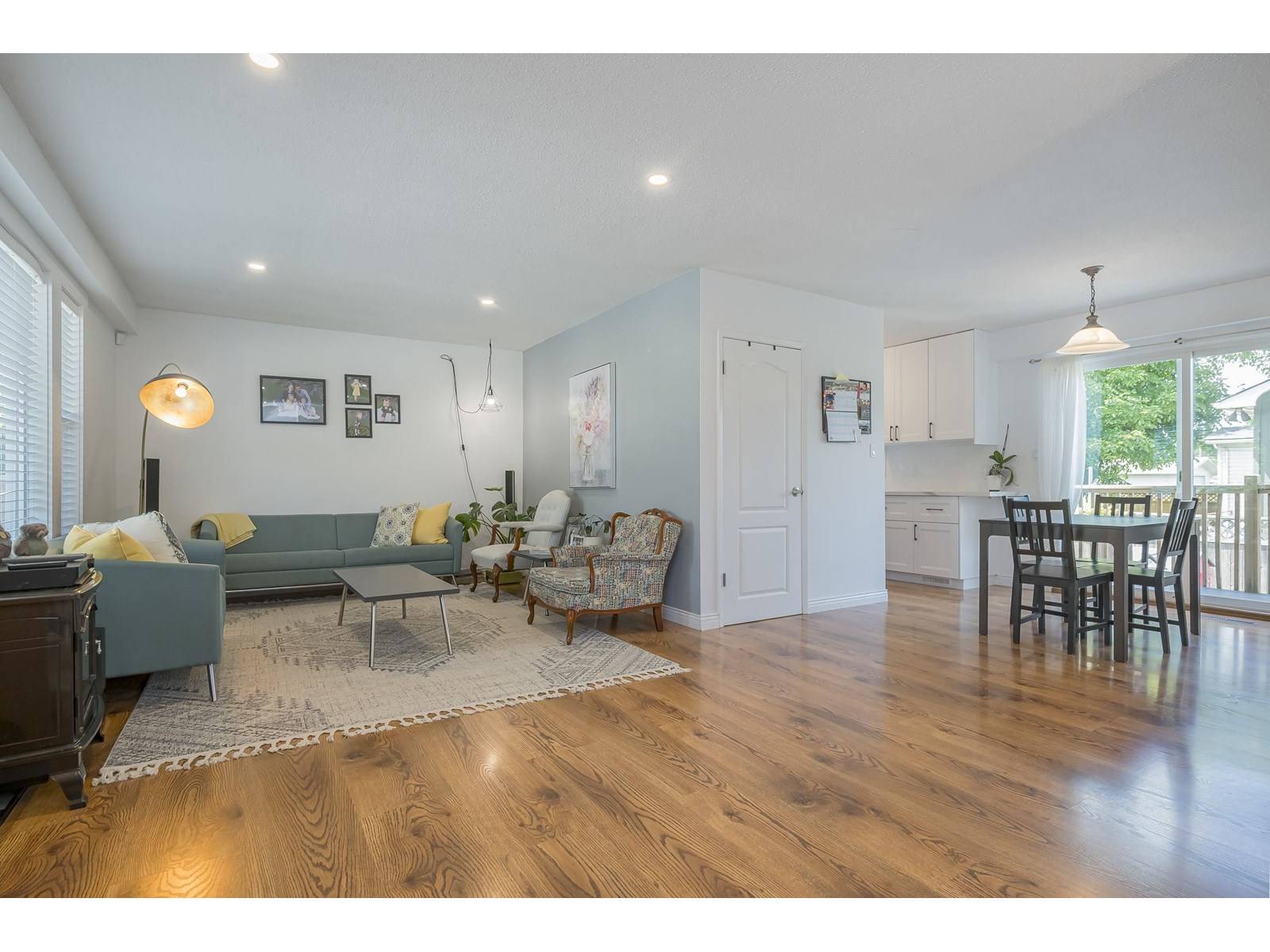 Chilliwack, BC V2P6B6,9385 COOTE STREET|Chilliwack Proper East