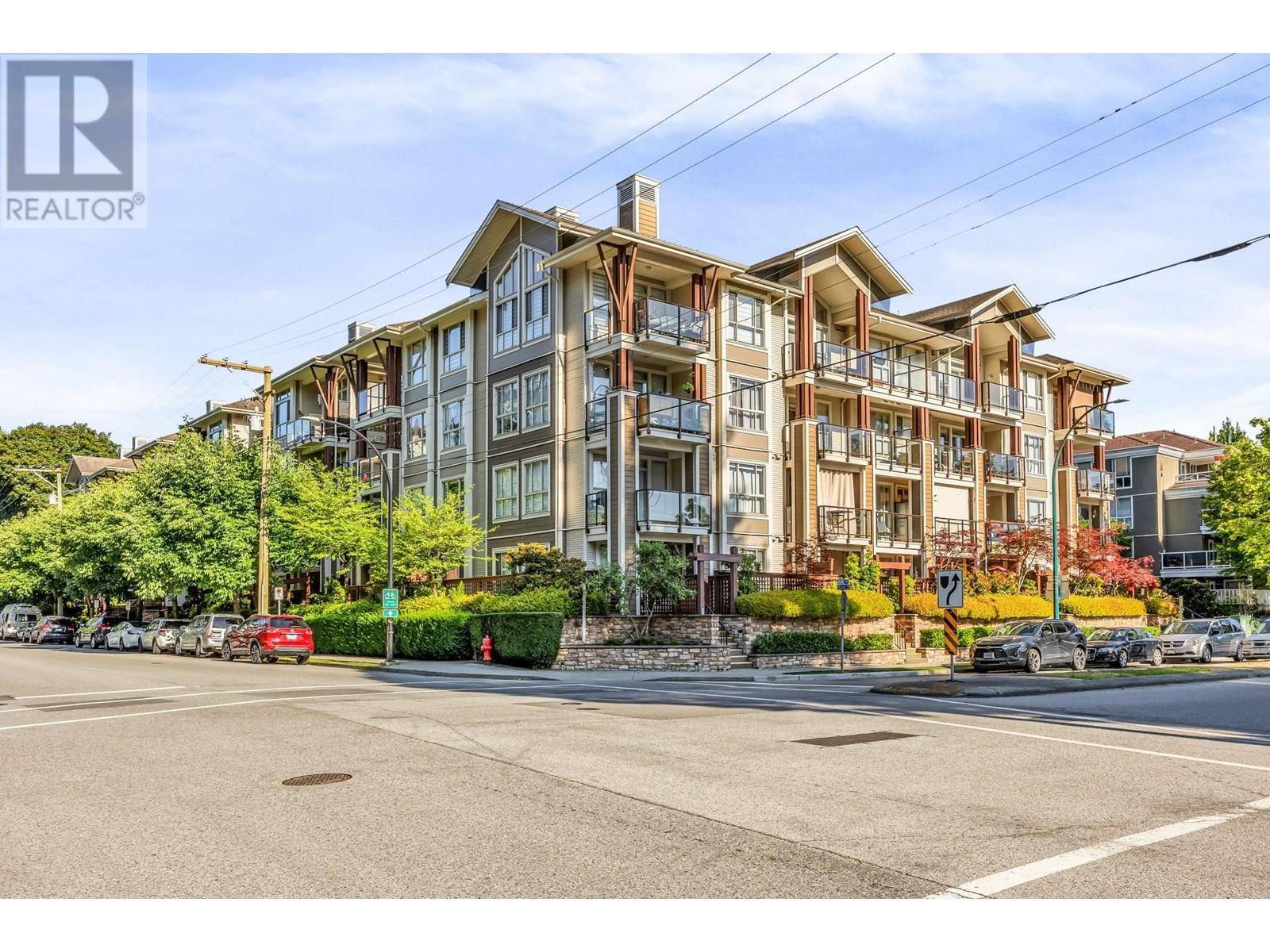Port Coquitlam, BC V3C0A5,2484 WILSON AVE #309
