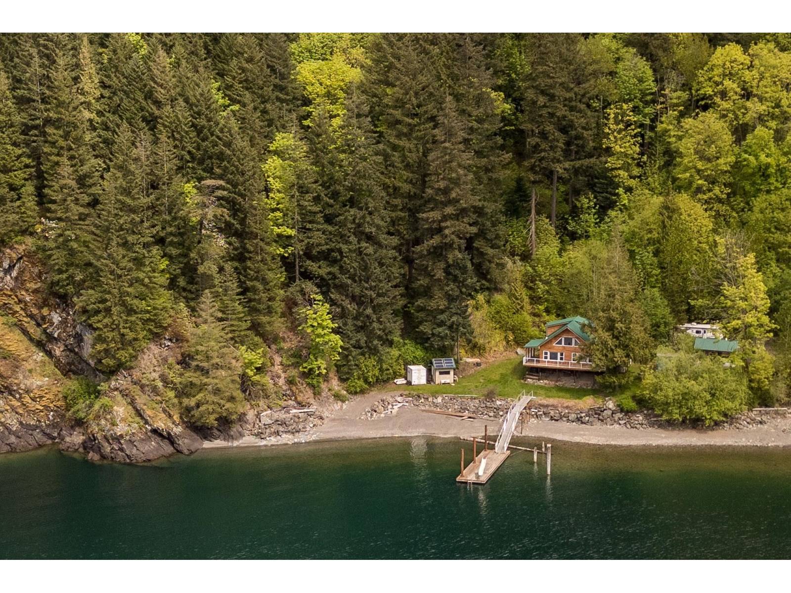 20960 CASCADE BAY|Harrison Lake, Harrison Hot Springs, BC V0M1K0