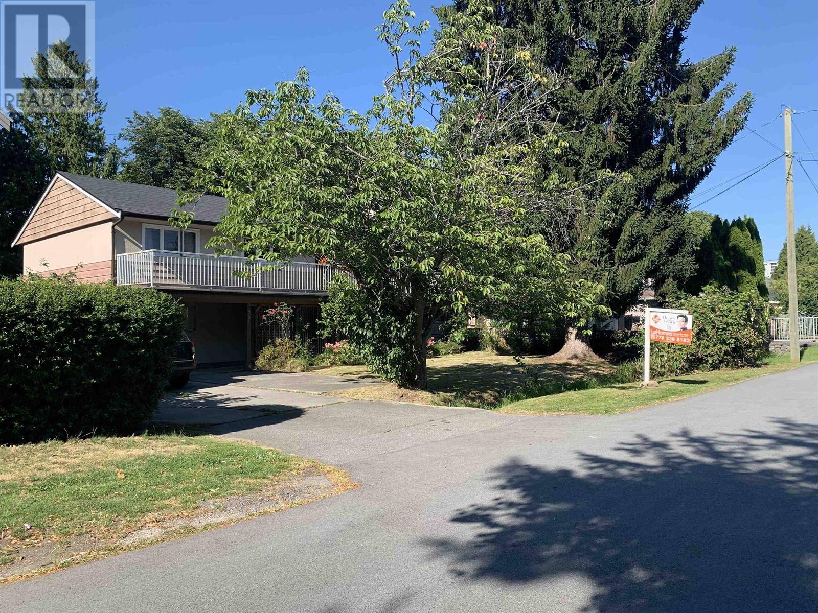 7851 BENNETT ROAD, Richmond, BC V6Y1N3