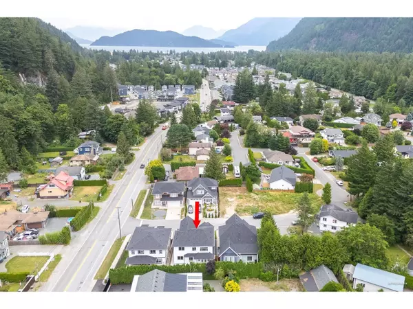 Harrison Hot Springs, BC V0M1K0,862 WILLOW PLACE|Harrison Hot Springs