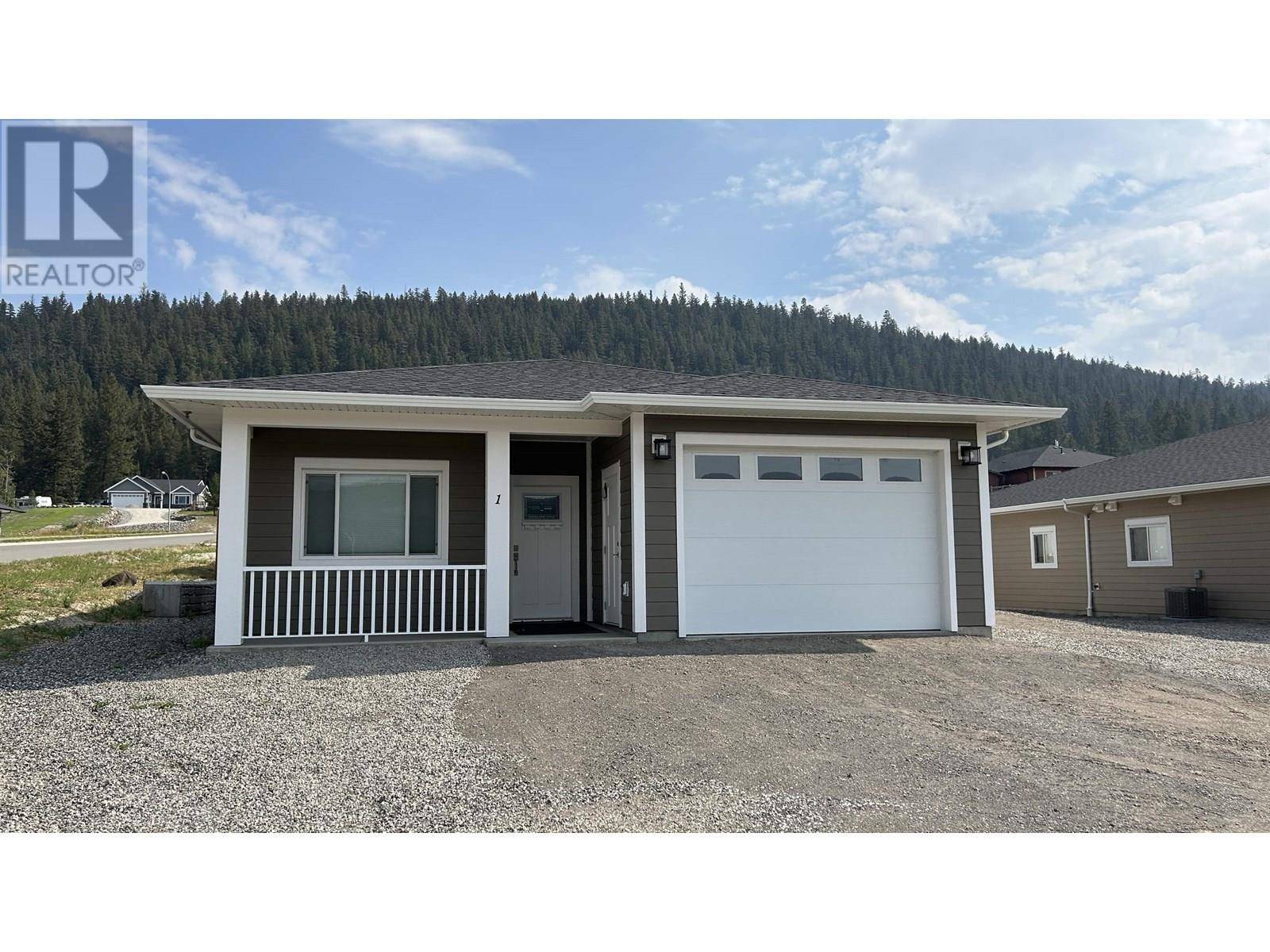 105 FOREST RIDGE RD #1, 100 Mile House, BC V0K2E0