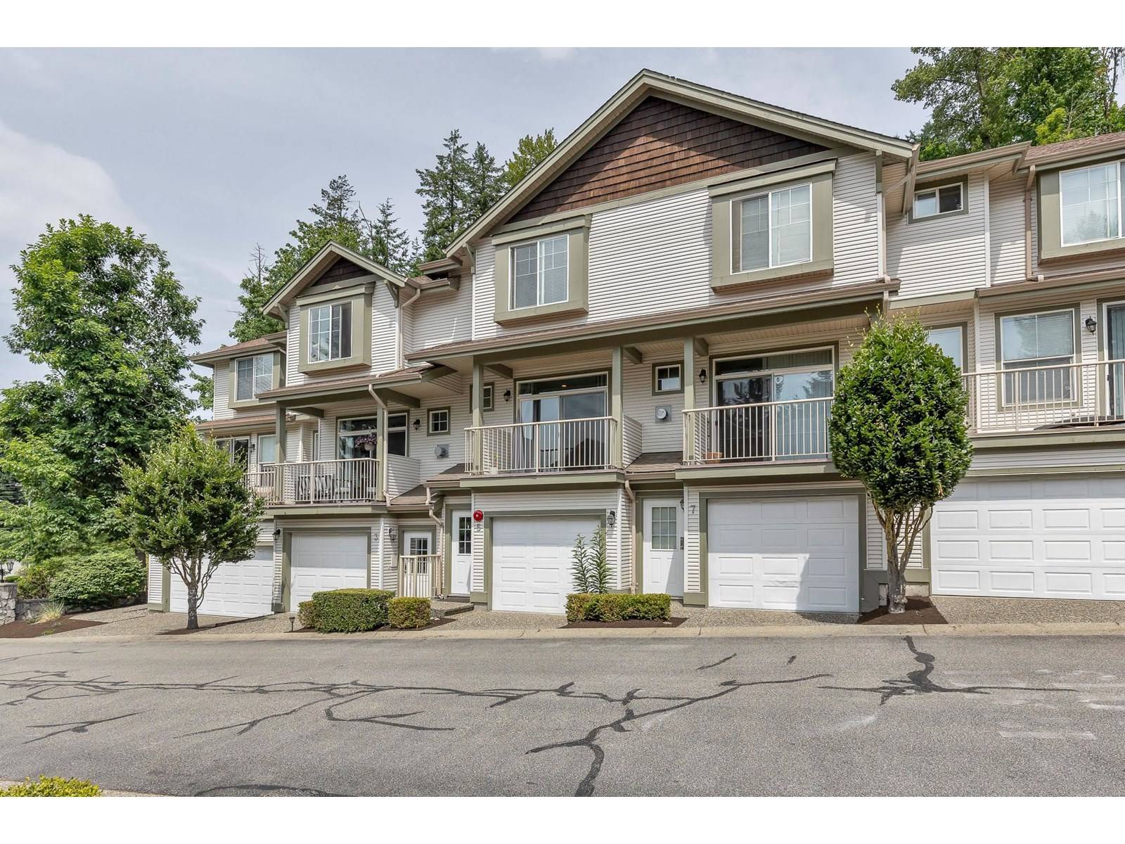 Abbotsford, BC V3G8H5,35287 OLD YALE #5