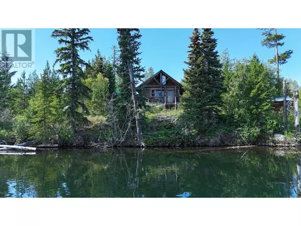 2648 SPOUT LAKE ROAD, Lac La Hache, BC V0K1T1