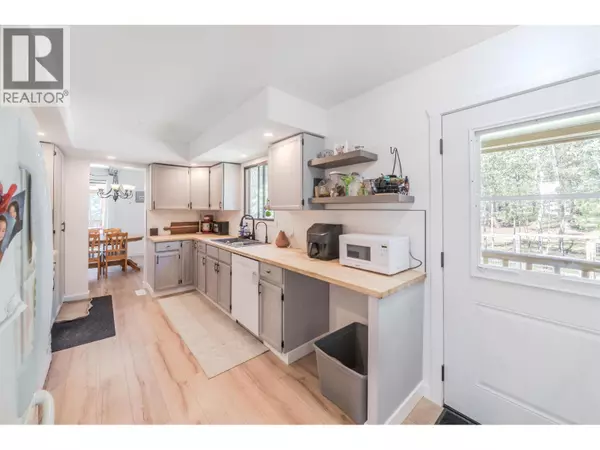 108 Mile Ranch, BC V0K2Z0,4927 GLOINNZUN CRESCENT