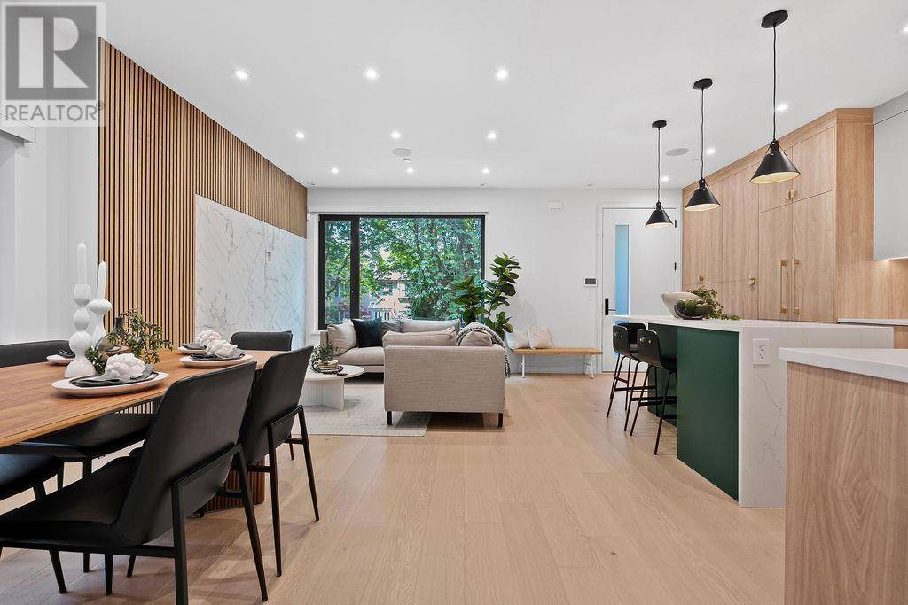 Vancouver, BC V6K2R3,2936 West 12 AVE #1