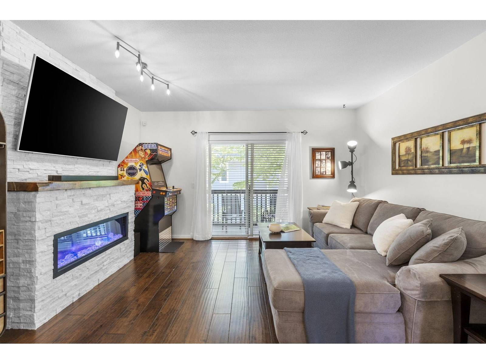 Surrey, BC V3Z2B3,15236 36 #95