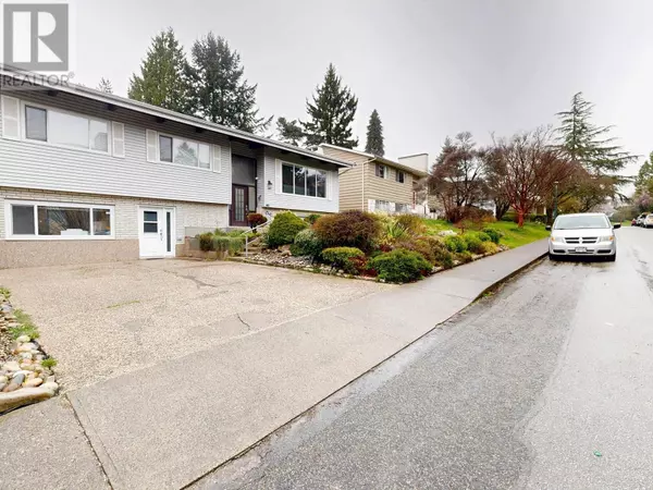 New Westminster, BC V3L4L8,39 MOTT CRESCENT