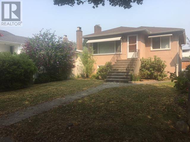 5336 RHODES STREET, Vancouver, BC V5R3N8