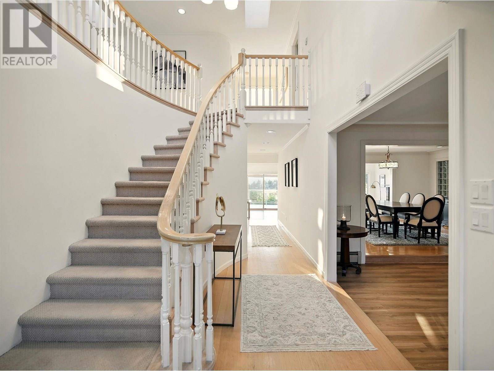West Vancouver, BC V7W3E9,5532 WESTHAVEN ROAD