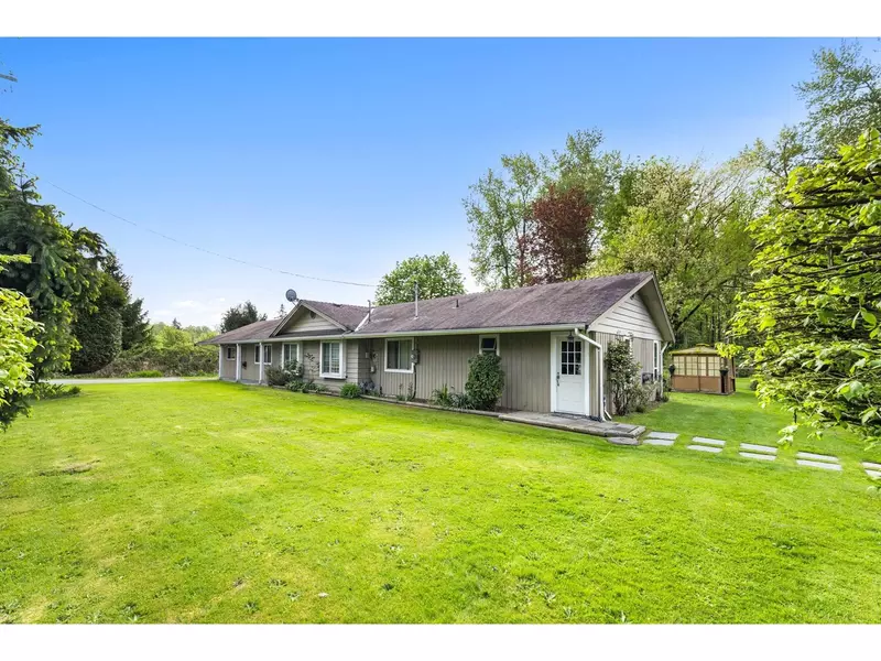 24960 ROBERTSON CRESCENT, Langley, BC V4W1W9