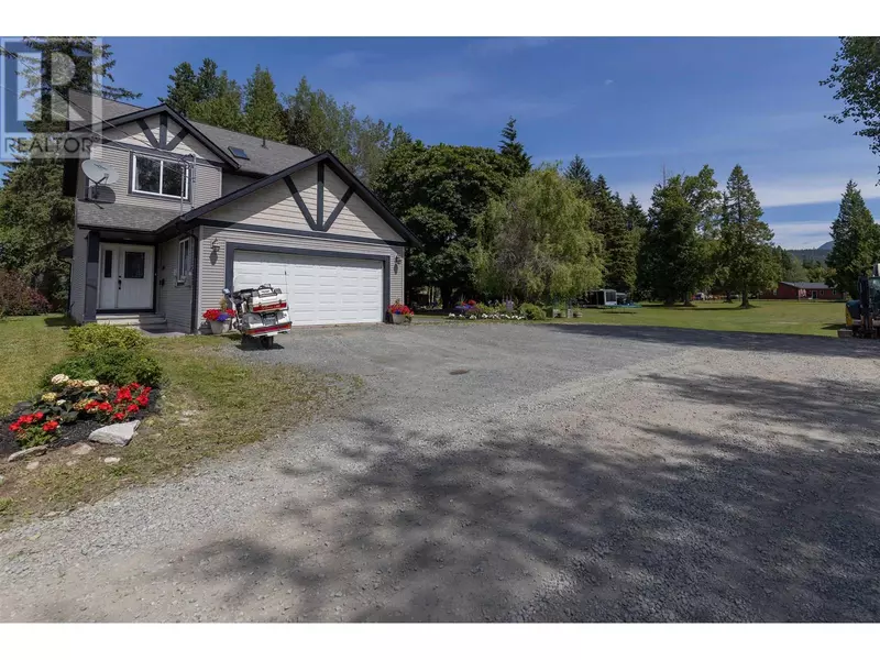 3304 MUNROE STREET, Terrace, BC V8G3B5