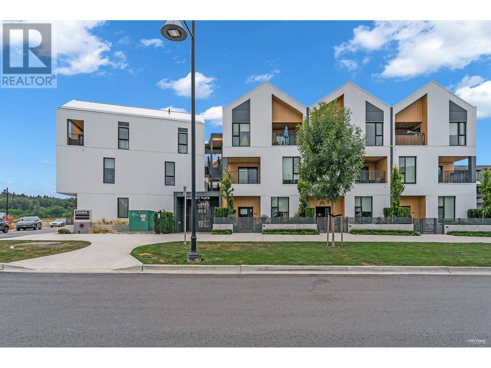 Delta, BC V4L0B6,251 BOUNDARY BAY RD #105