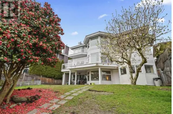 West Vancouver, BC V7V2S6,2272 OTTAWA AVENUE