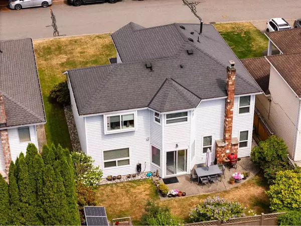 Delta, BC V4C8B8,11910 79A AVENUE