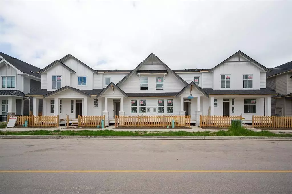 Langley, BC V2Y3T1,20517 76 AVENUE