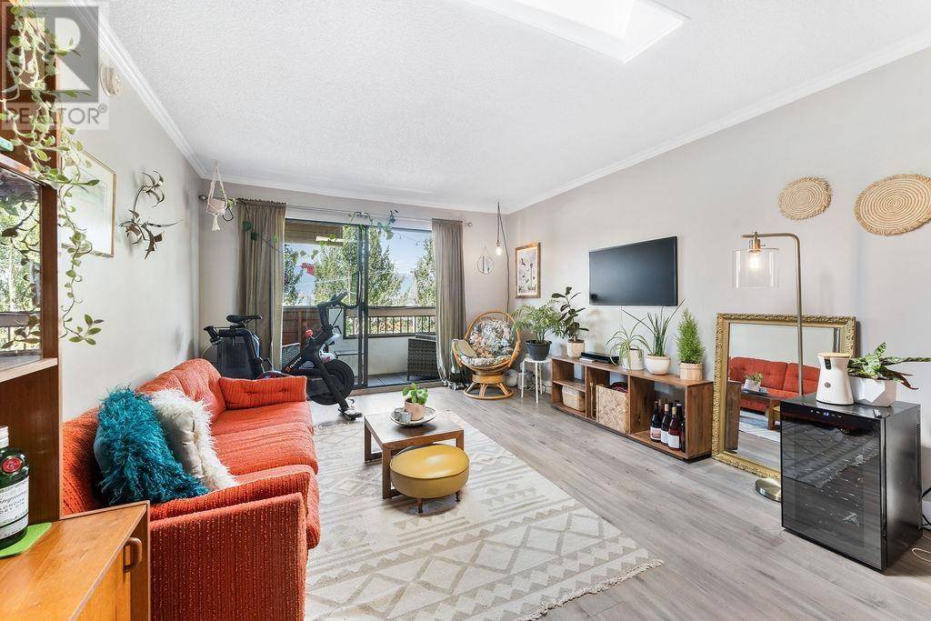 440 East 5TH AVE #305, Vancouver, BC V5T1N5