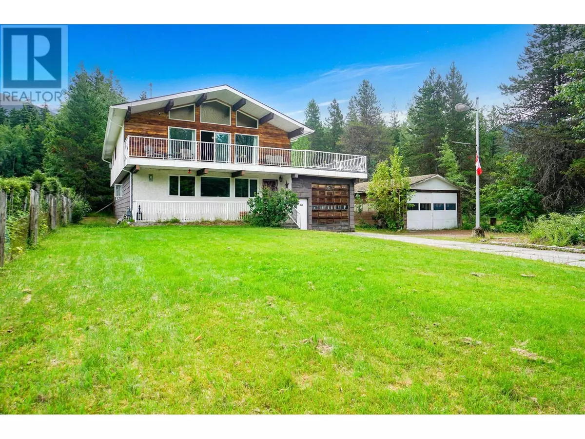 Terrace, BC V8G0G2,2410 KRESTON STREET