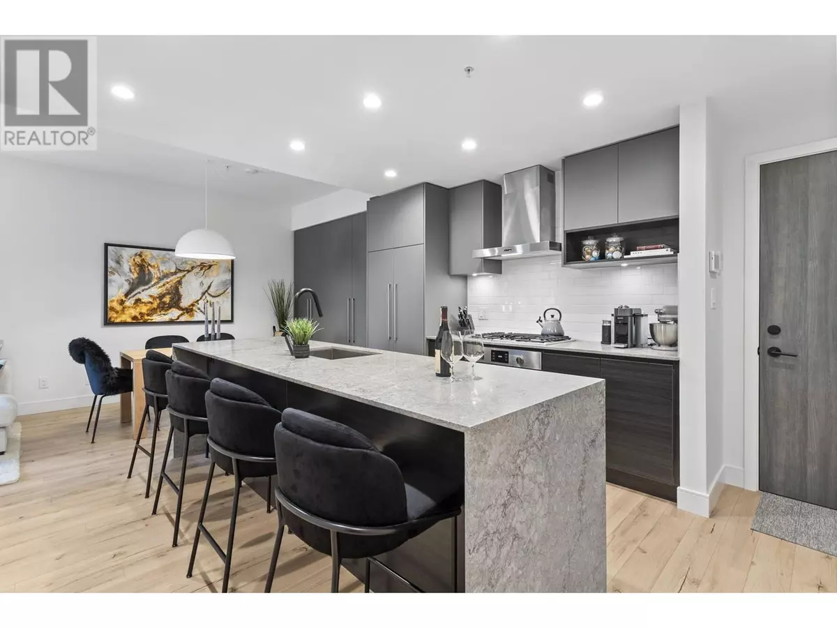 Port Moody, BC V3H0L9,3131 MURRAY ST #507