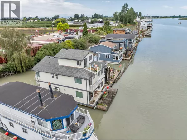 Delta, BC V4K3N2,3871 West RIVER RD #8