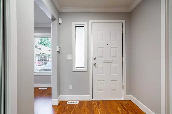 Surrey, BC V4A5X3,15760 MCBETH ROAD