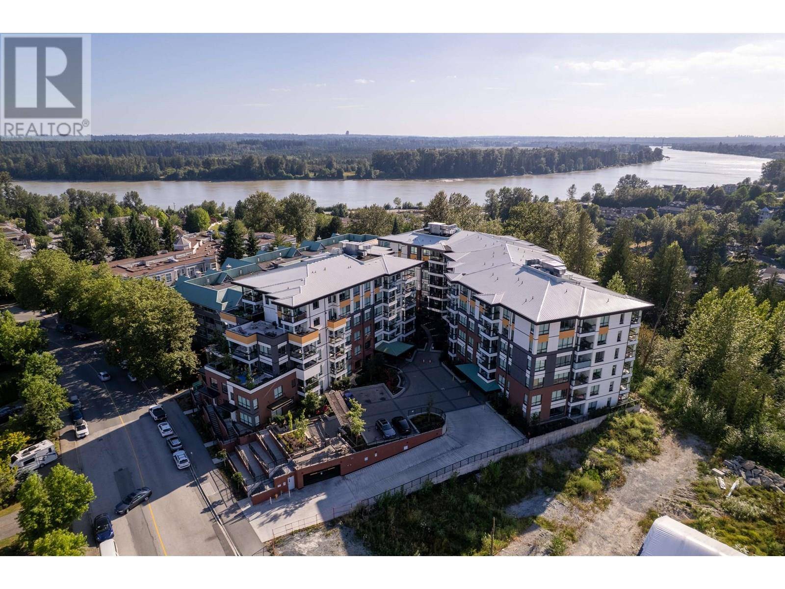 11639 227 ST #103, Maple Ridge, BC V2X9B2