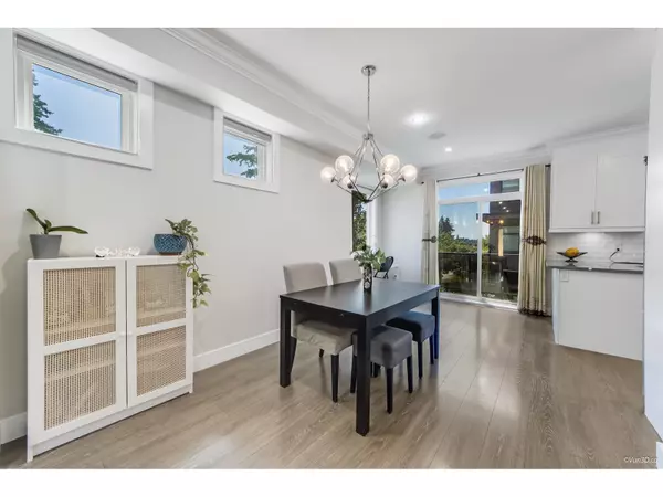 Surrey, BC V3Z0W1,16355 23 #21
