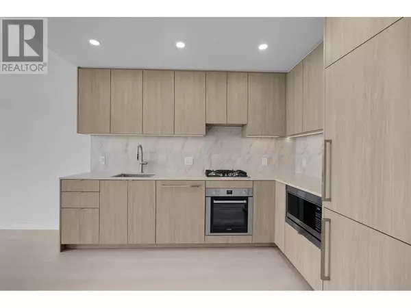 Coquitlam, BC V3J0T1,626 CLAREMONT ST #2501