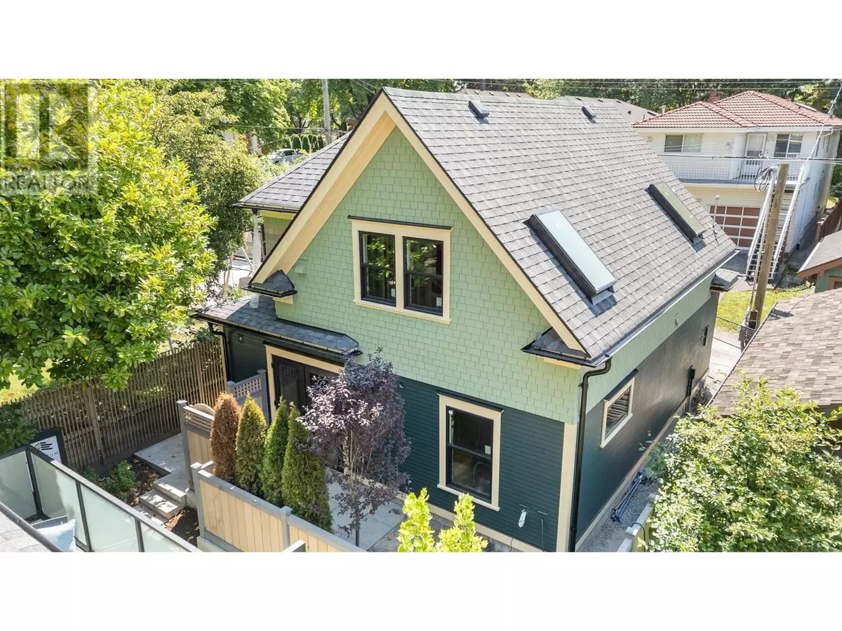 Vancouver, BC V5K1J7,2594 ETON STREET