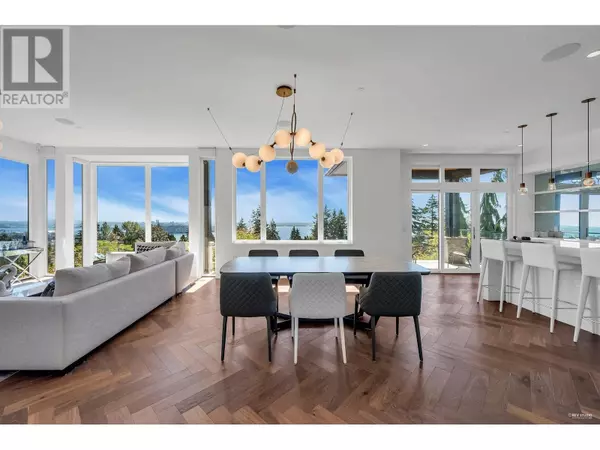 West Vancouver, BC V7S0B1,2121 UNION COURT