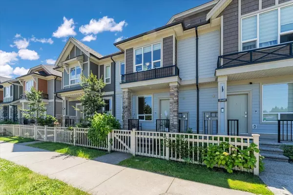 20482 78 AVENUE, Langley, BC V2Y4K3