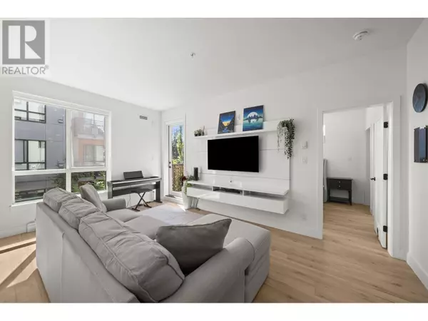 Port Moody, BC V3H0L9,3131 MURRAY ST #309