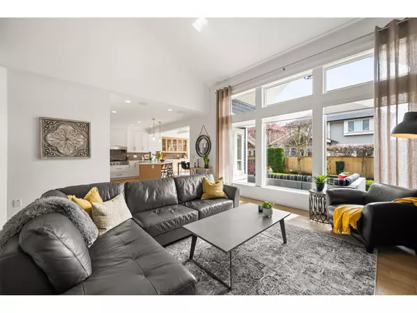 Surrey, BC V3Z0M7,16758 22A AVENUE
