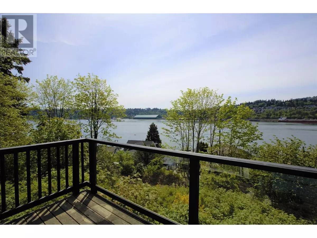 Port Moody, BC V3H2X1,940 IOCO ROAD