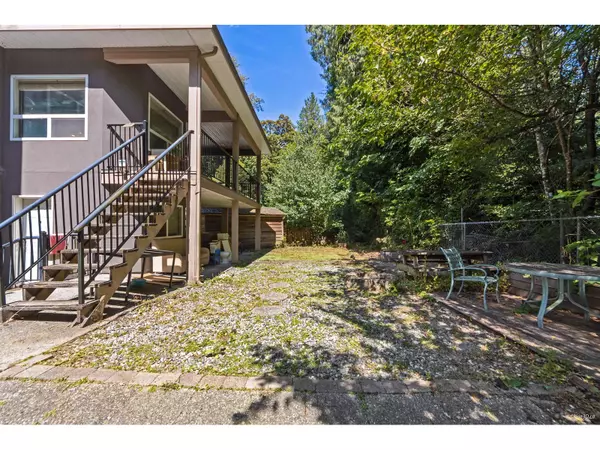 Surrey, BC V4N5M1,9766 160A STREET