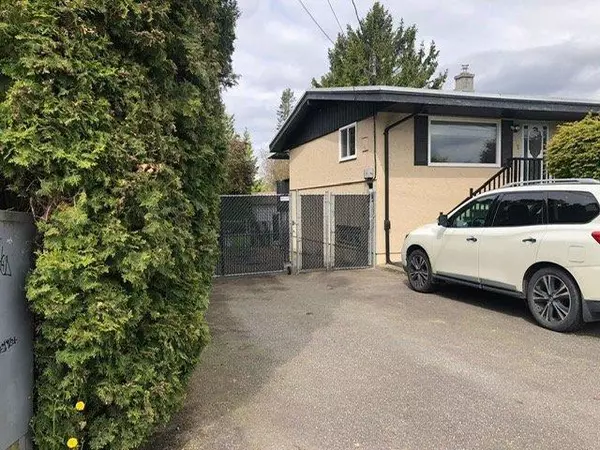 Chilliwack, BC V2P5K8,9215 CHARLES STREET|Chilliwack Proper East