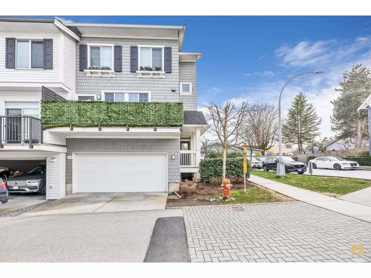 Surrey, BC V3W1H9,8130 136A #132