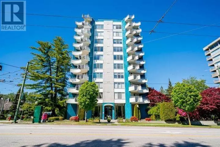 Vancouver, BC V6R2J3,4691 West 10TH AVE #303