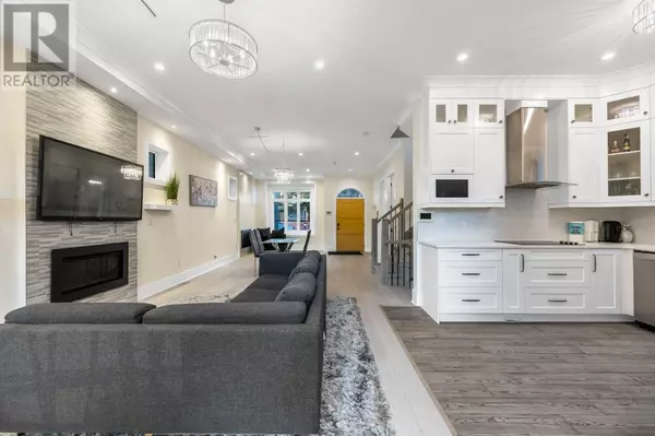 288 E 59TH AVENUE, Vancouver, BC V5X1X9