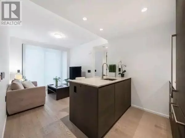 Vancouver, BC V6G0E6,1408 ROBSON ST #1504