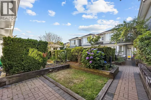 Burnaby, BC V3N5E6,7370 STRIDE AVE #10