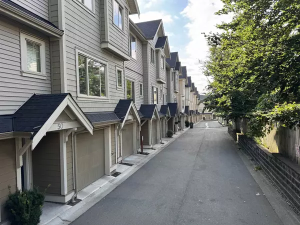 Surrey, BC V3S6X5,19097 64 #48