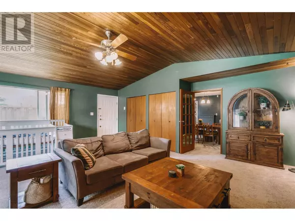 Port Coquitlam, BC V3B4P3,3320 JERVIS STREET