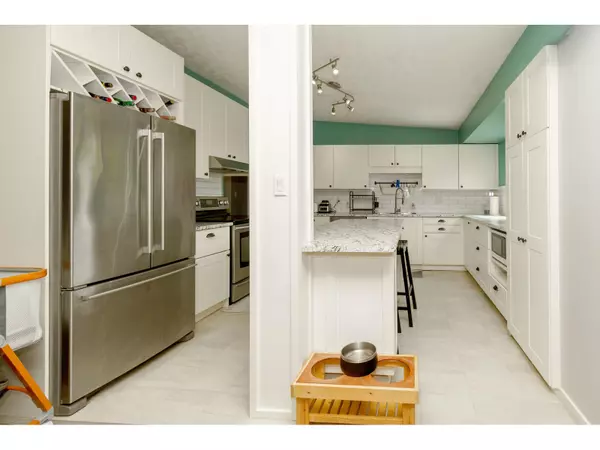 Mission, BC V2V2P8,32872 BAKERVIEW AVENUE