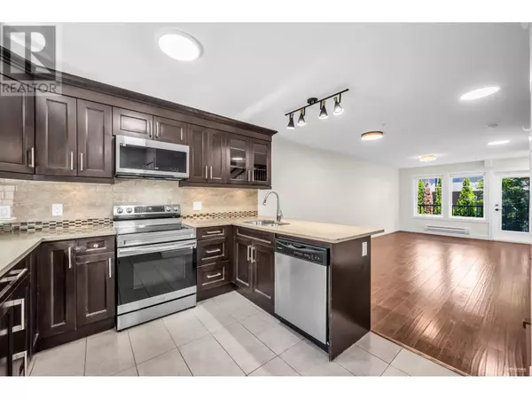 423 8TH ST #201, New Westminster, BC V3M3R5