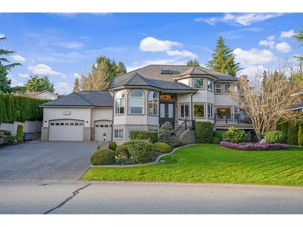 Surrey, BC V4N0L5,16425 77 AVENUE