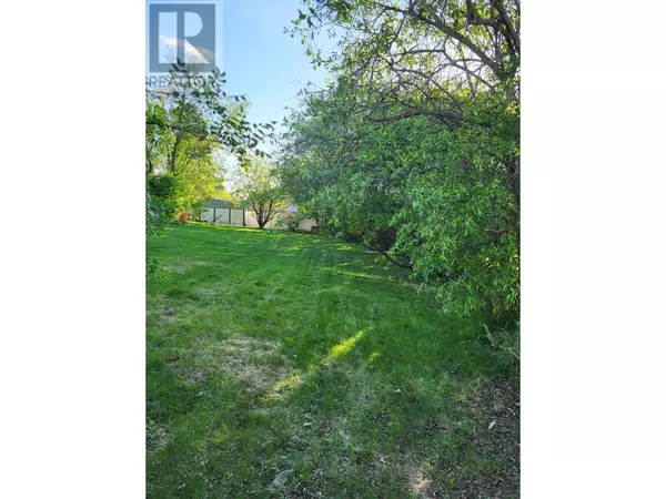 Fort St. John, BC V1J7J2,11320 103 STREET