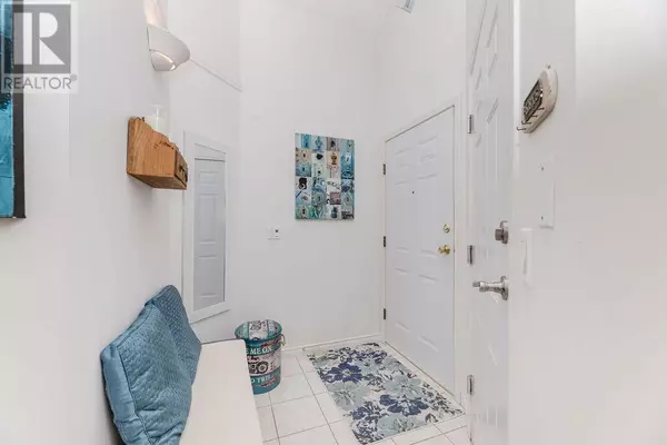 Sechelt, BC V7Z0K3,5740 MARINE WAY #4